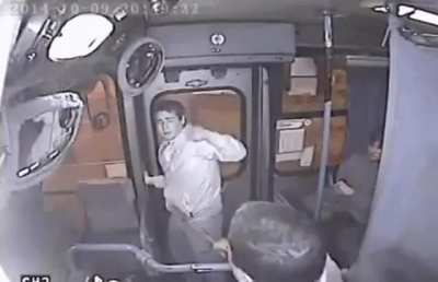 Wannabe thief becomes a piñata