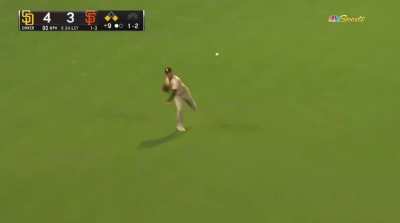 [Highlight] [Highlight] Patrick Bailey hits a sac fly to bring home Mike Yastrzemski and tie the game at 4 in the bottom of the 9th