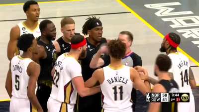 [Highlight] Can someone explain how Draymond doesn't pick up the second tech here for continuously yelling "HOW" at the refs face?