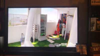 Someone had fun rearranging some stepping stones on HGTV
