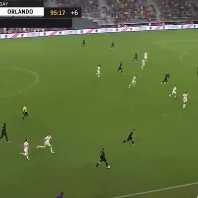 Wayne Rooney miracle play