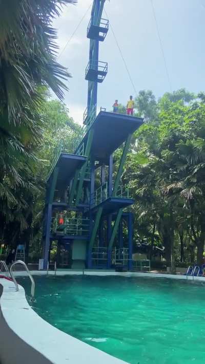 7 year old son decided to front flip off of a 10 metre high diving platform ??‍♂️