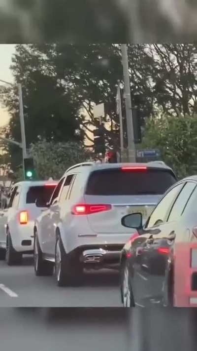 The feature is now a show off ?