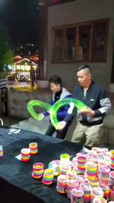 insane slinky skills