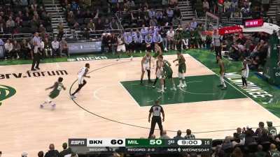 [Highlight] Ben Simmons passes up the shot instantly again but comes up with better results courtesy of Kevin Durant