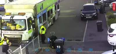 Bin men should be used to seeing rats! (O.C) ?