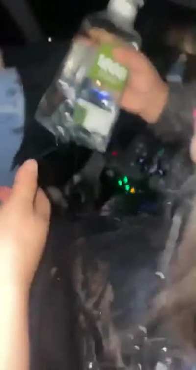 HMC while I "CHEERS !" my friend in the back seat...