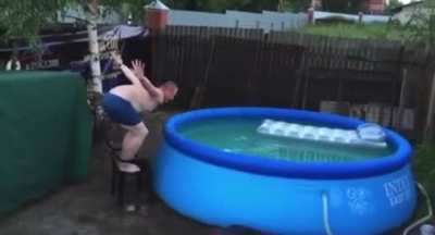Pool diver