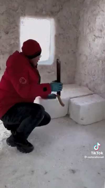 Building an Igloo