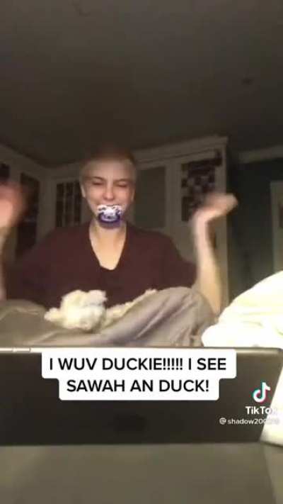 19 year old acting like this. Ew