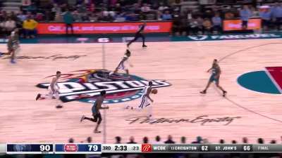 [Highlight] Ja finishes the fast break with an alley oop