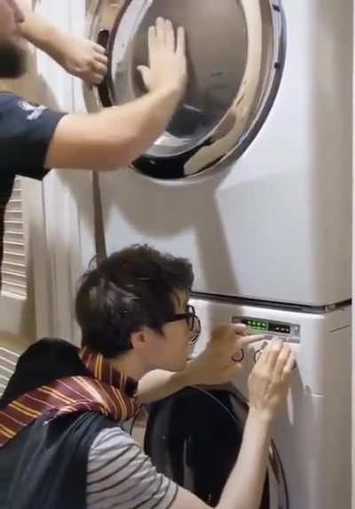 Playing the Harry Potter theme with a washing machine