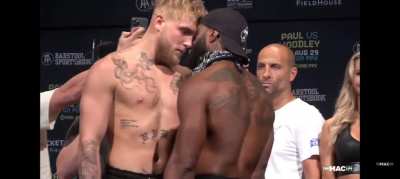Jake Paul trying to intimidate Woodley.
