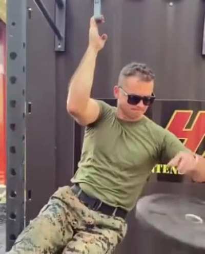 Ridiculous muscle strength demonstrated in a workout