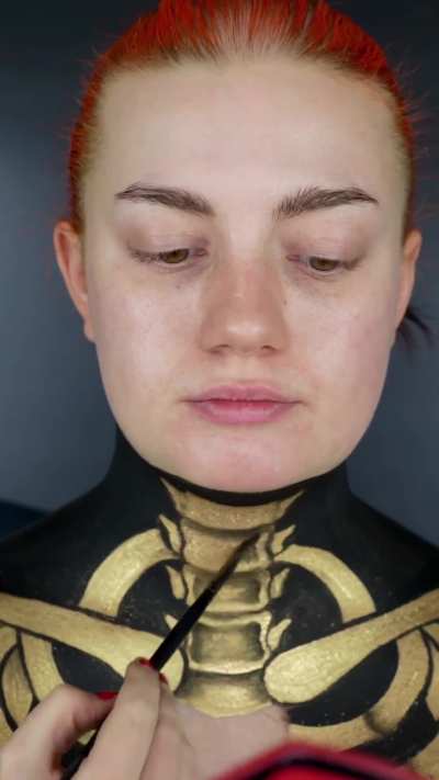 Gilded skull makeup
