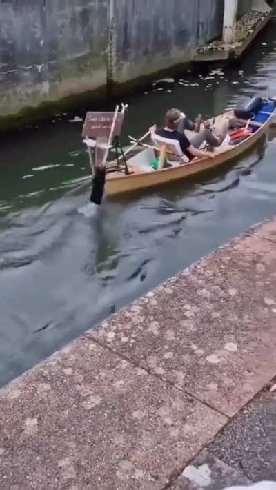 A Canoe with an interesting propulsion system