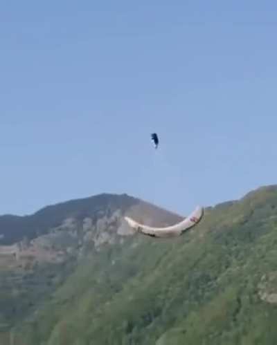Parachute tricks ?