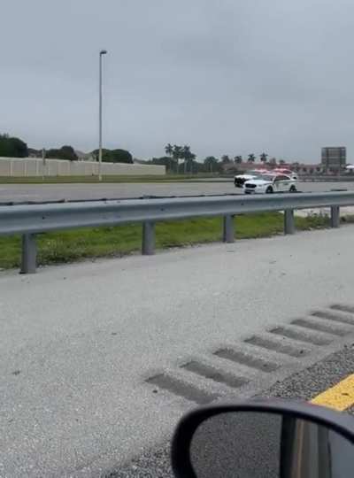 Guy in white car shot a cop &amp; brought the entire for...