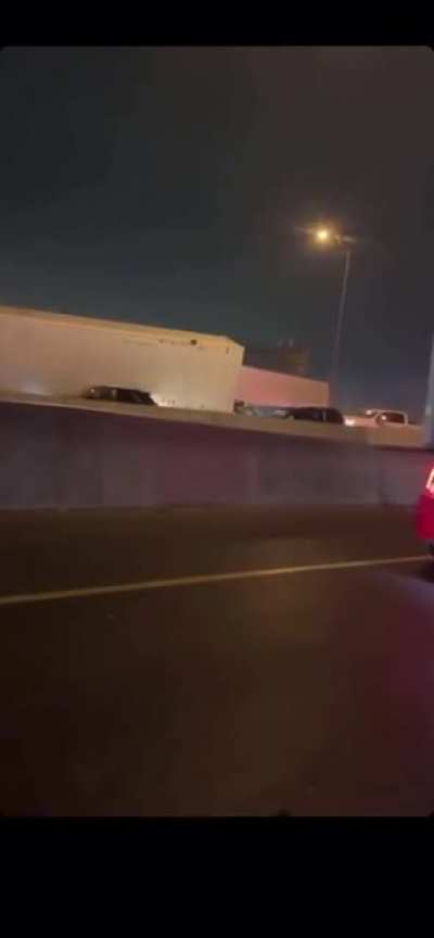 horrible pileup on I-35 due to icy roads (not my video)