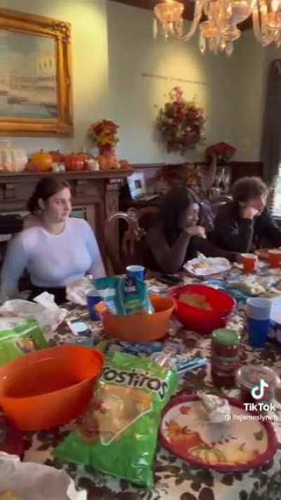 Happy thanksgiving ?
