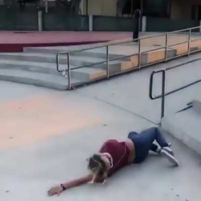 WCGW while skating on a rail