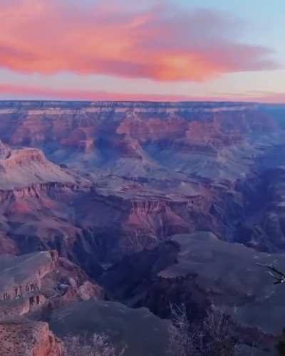 ? Pastel skies in the Grand Canyon ?