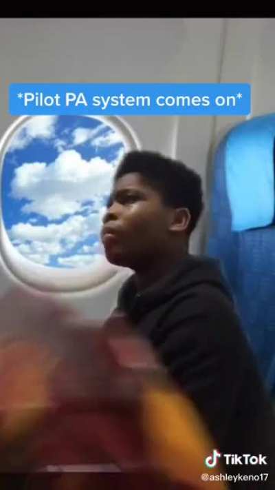 Passengers in the plane: WOW ?