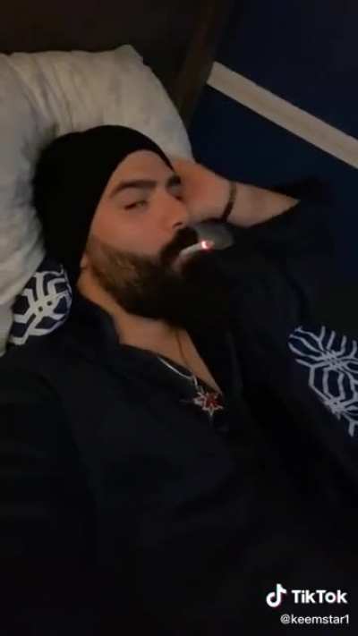 Keemstar responding to a rumour he had sex with hila from h3h3