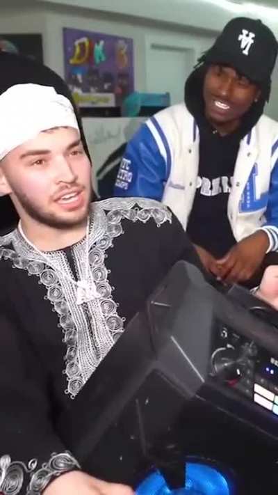 That clap at the end ?
