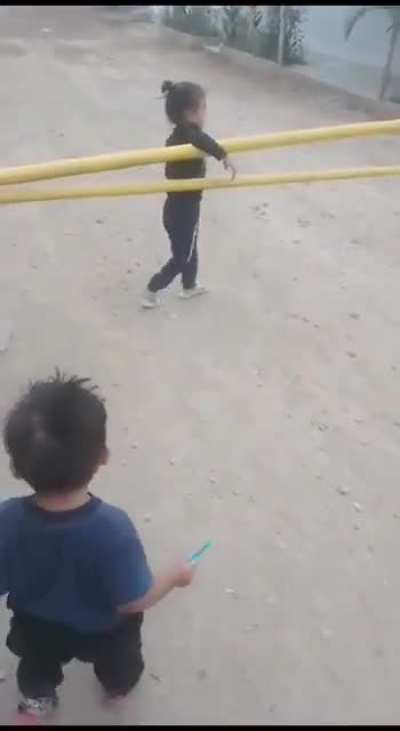 Ahhhh, kids  ?
