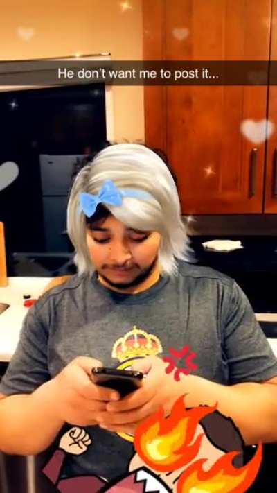 (OC) I think he looks good in blonde tho....