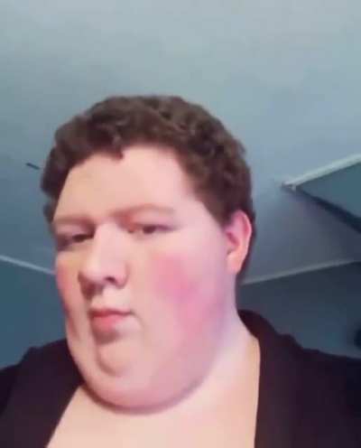 Finally some grade A cringe