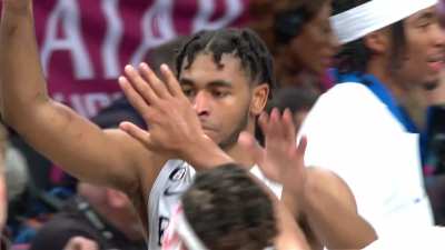 [Highlight] Cam Thomas hits the deep 3 to give him back to back 40 point games!