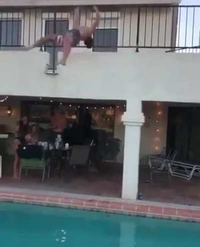 Diving into the pool from the balcony ?