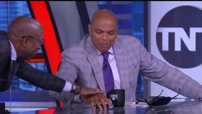 [Highlight] Chuck "guarantees" the Pacers will cover the spread