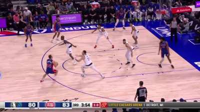 [Highlight] Bojan Bogdanovic hits the stepback 3 with Luka’s hand in his face