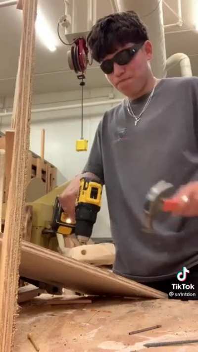 Down bad ?