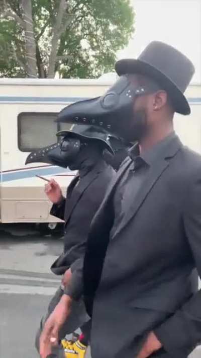 These guys are definitely fashion icons