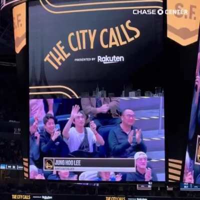 [Highlight] Jung Hoo Lee got a warm welcome from Dub Nation at yesterday’s Warriors game