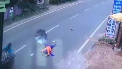 Wcgw when opening you umbrella.