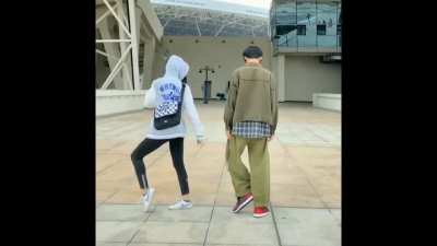 These smooth dance moves