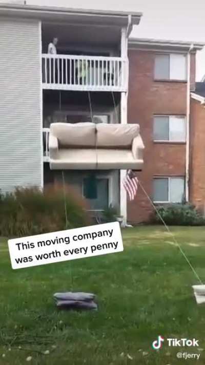 Moving company's creativity