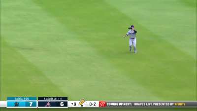 [Highlight] Ronald Acuña Jr. ties the game with a sac fly after being down by four runs in the ninth.