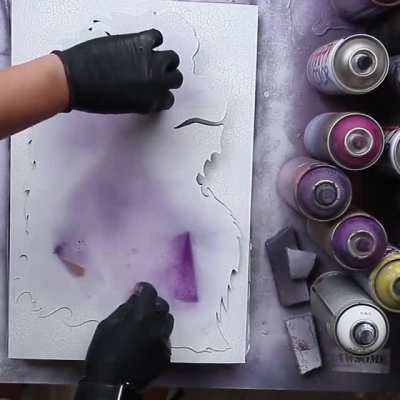 Glow in the dark Lion King spray can art
