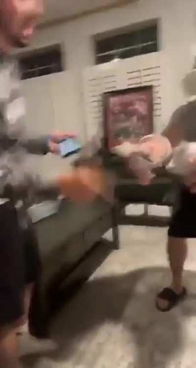 Bro got blindsided ?