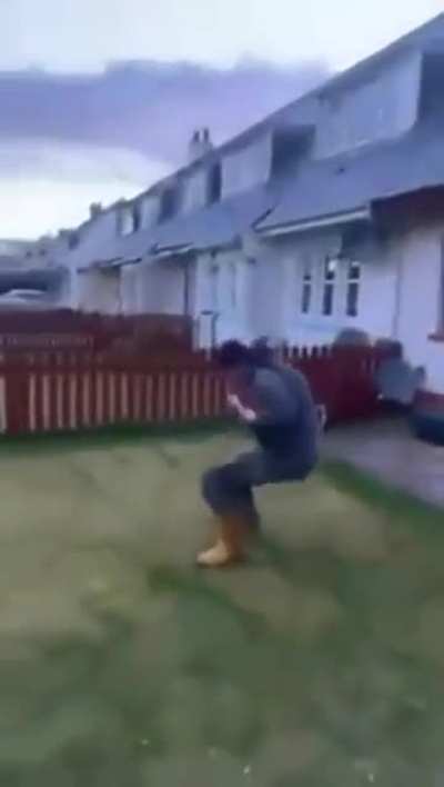 Nice landing posture