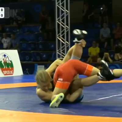 Undefeated Japanese wrestler who won the Olympics without a single point scored on her