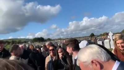 Apperantly, an Irishman left this funny recording for his funeral!