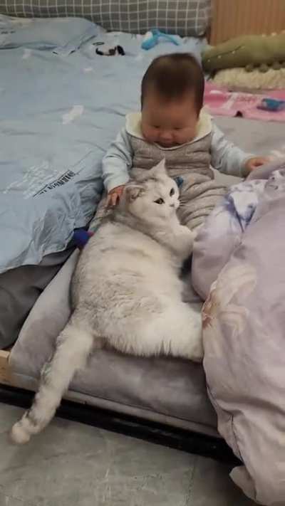 A beautiful family moment ?