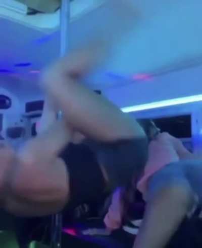 HMC while I redefine the meaning of twerk